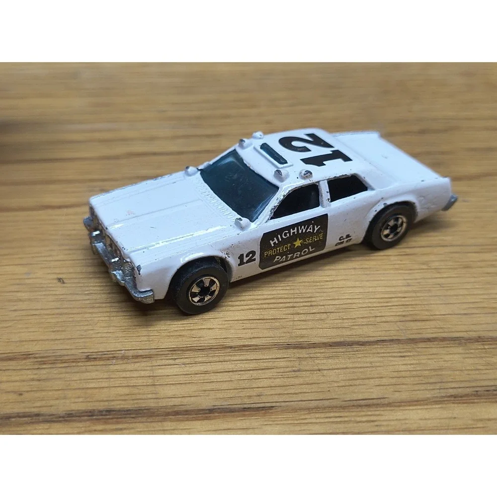 Vintage‎ Hot Wheels White Highway Patrol Police Car #12 1977 HONG KONG